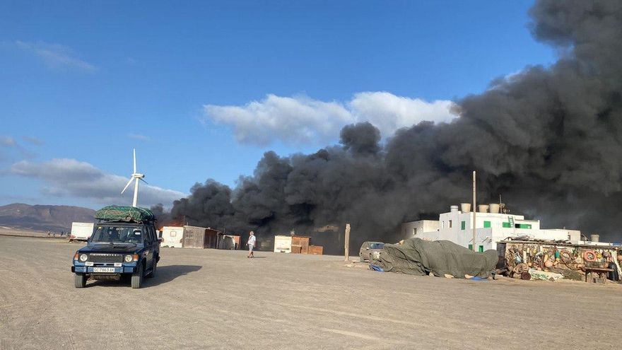 Incendio de caravanas en Fuerteventura