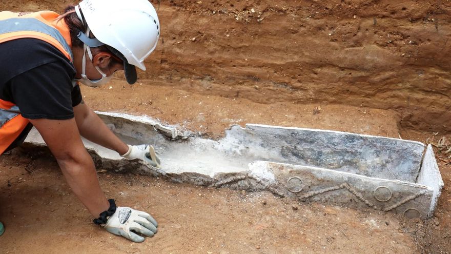 Hallan los restos de una mujer romana durante una excavación en un hospital de Inglaterra