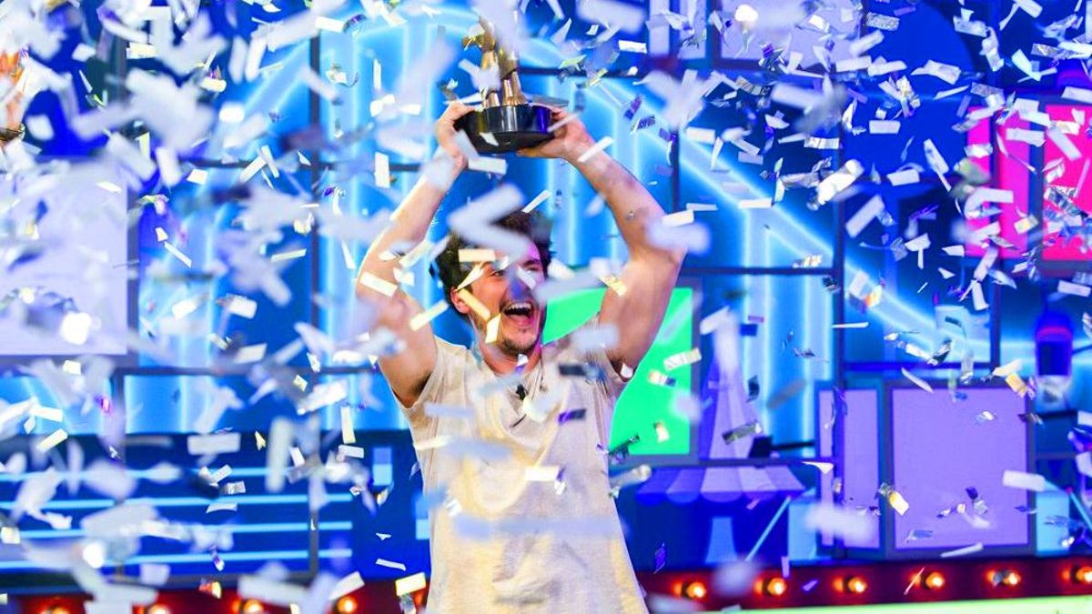 'Juego de niños' dio un nuevo 'Gallifantazo' y tocó una original versión de 'La Venda'