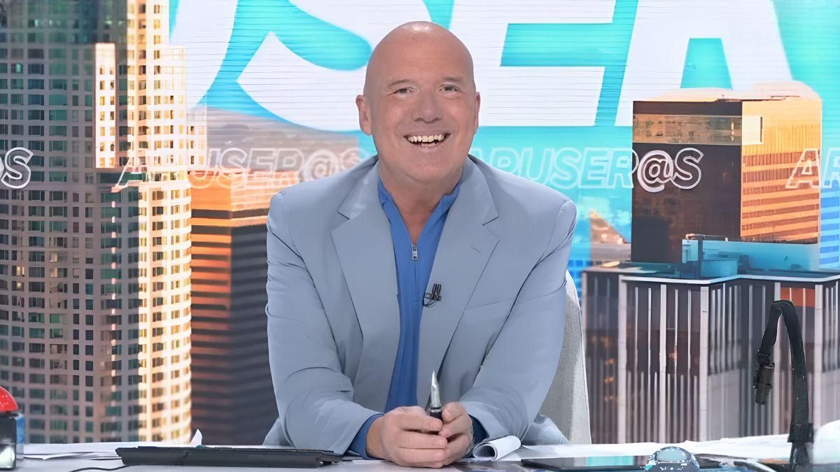 Alfonso Arús anuncia en 'Aruser@s' el segundo embarazo de una colaboradora: "Va a ser un gran día"