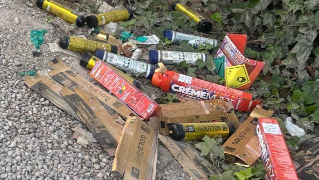 El gas del riure arrasa entre els turistes britànics, que compren les bombones a Amazon: "Els fabricants es folren"