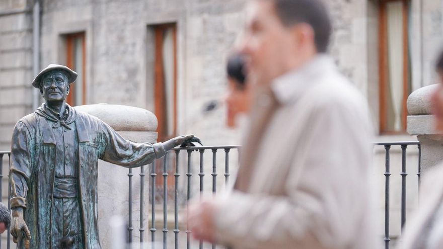 Otegi: “Feijóos, Adaneros, Sayas o Ayusos, no gobernaréis si está en manos de EH Bildu"