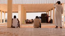 Migrantes bloqueados en Agadez en el centro de la OIM en la ciudad nigerina.