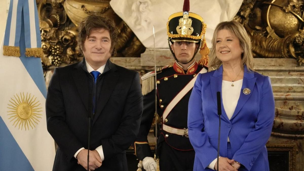 "Las Malvinas son argentinas es un contenido político": el Gobierno avaló una inédita restricción para el partido contra Inglaterra
