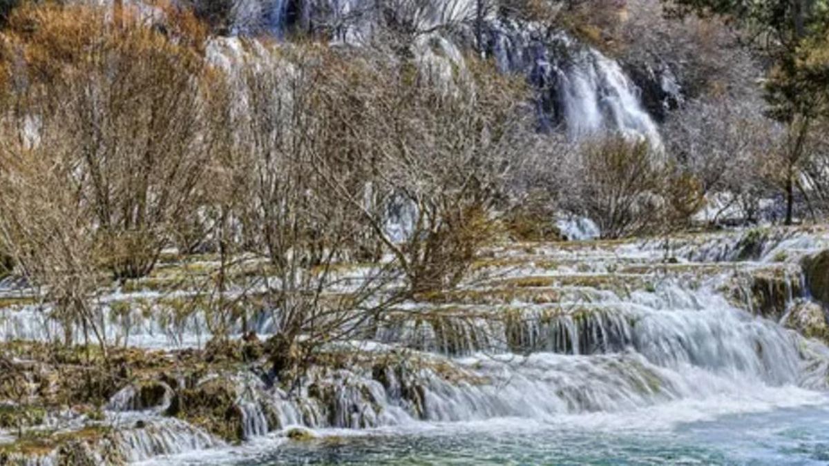 Para recorrer y admirar este rincón de la Serranía de Cuenca, la Red de Senderos ofrece tres itinerarios homologados de diversa dificultad