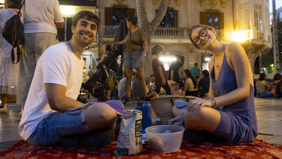 Maria Carrió y Guillem Rodríguez consideran que está "muy bien poder recuperar estos espacios", en referencia al Born.