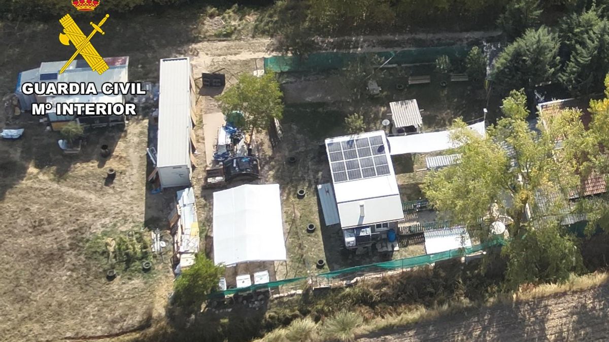 La Guardia Civil de Burgos investiga a dos personas por edificar 240 metros cuadrados en suelo rústico de protección natural