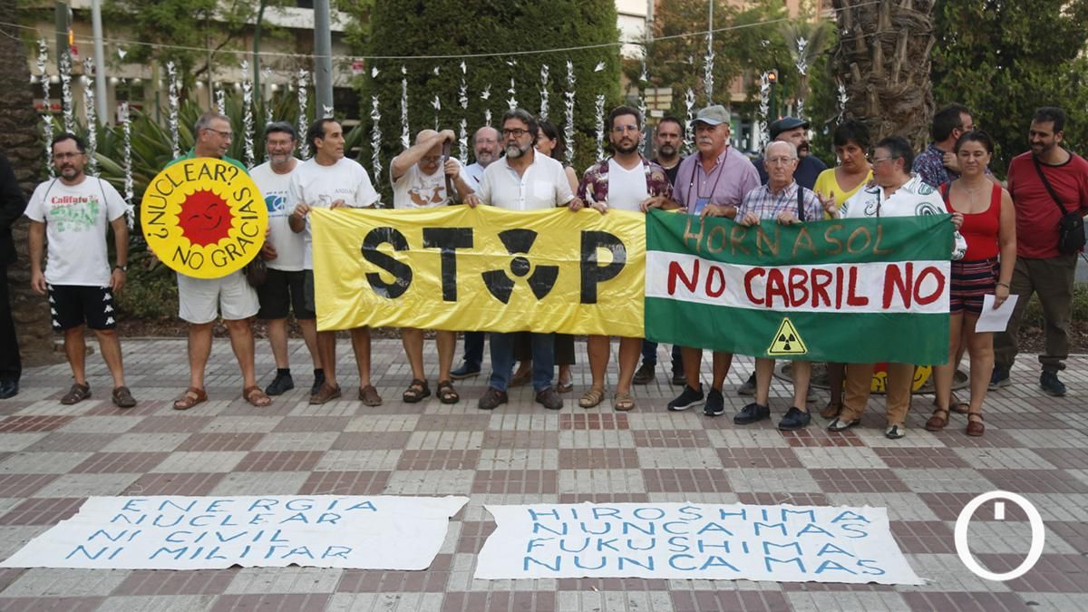 Concentración por el 77 aniversario del lanzamiento de las bombas atómicas sobre Nagasaki e Hiroshima