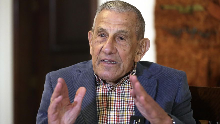 Excanciller Londoño: Colombia ha descuidado su periferia, donde están las fronteras