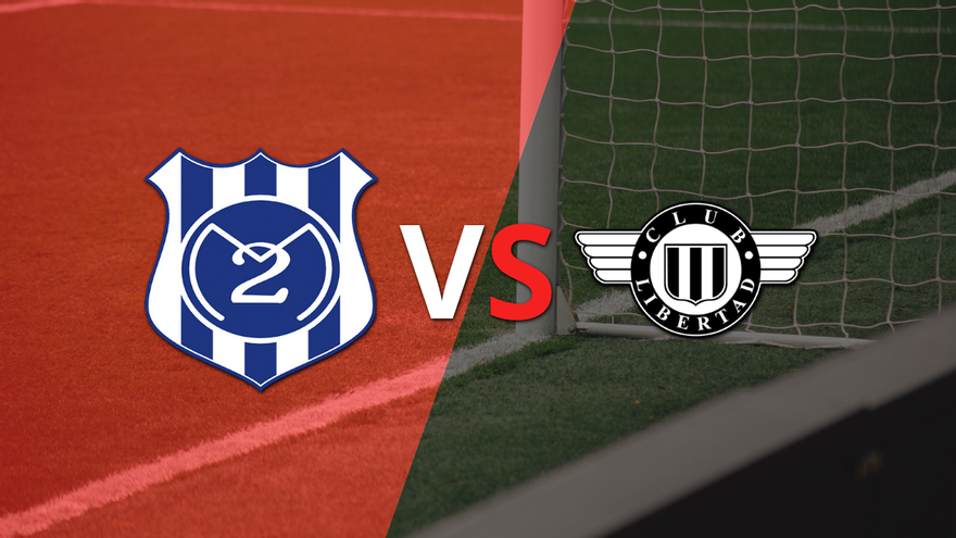 Se juega el segundo tiempo del empate en 0 entre 2 de Mayo y Libertad