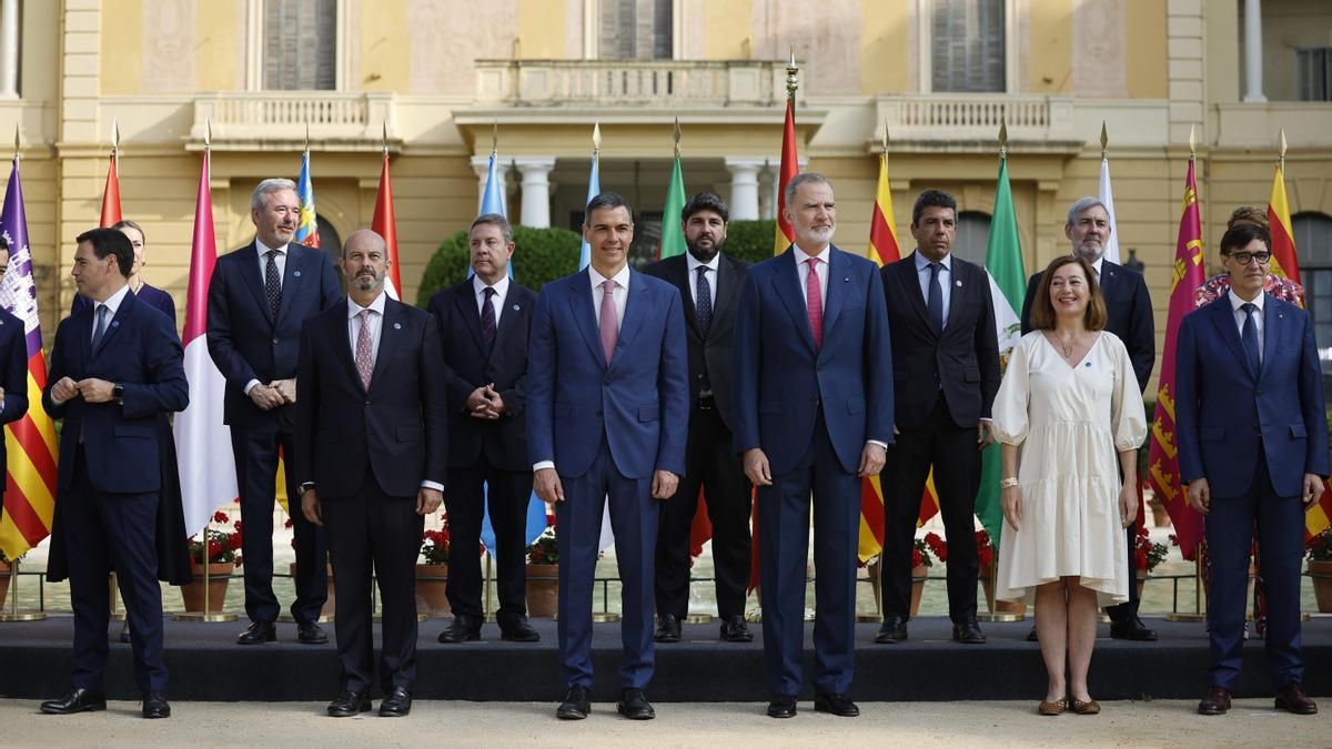 La foto de familia de la XXVIII Conferencia de Presidentes.
