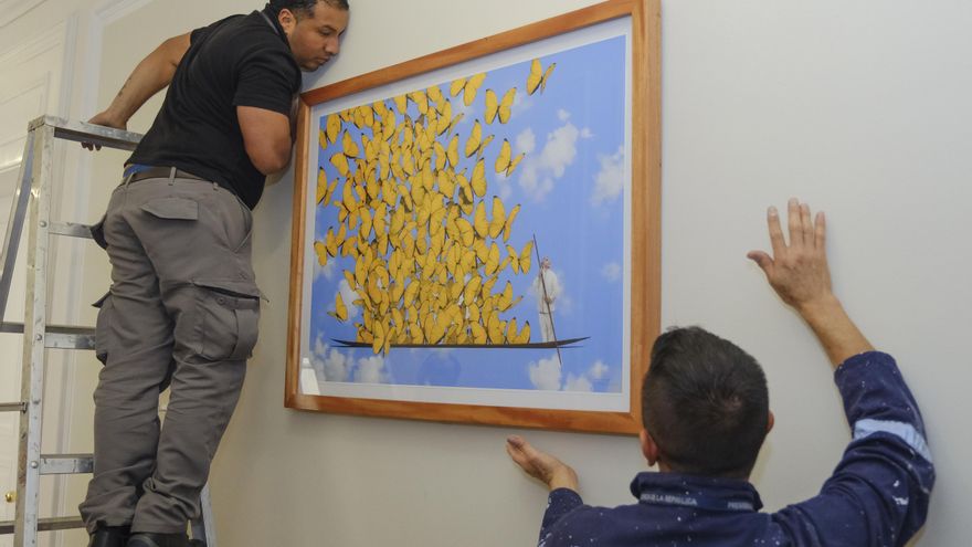 Petro inaugura en el palacio presidencial una exposición sobre Gabriel García Márquez