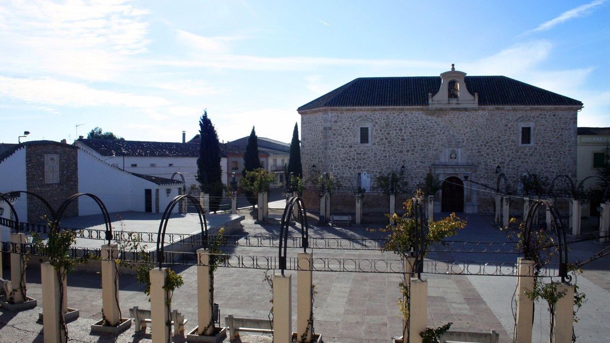 Glorieta de la Virgen del Egido en La Puebla de Almoradiel (Toledo)