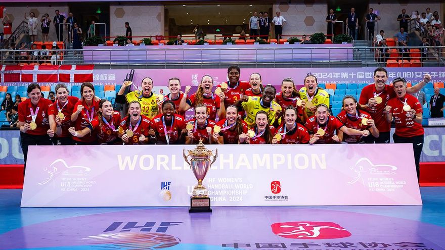 Elena Torres hace historia en el Mundial con las Guerreras Juveniles