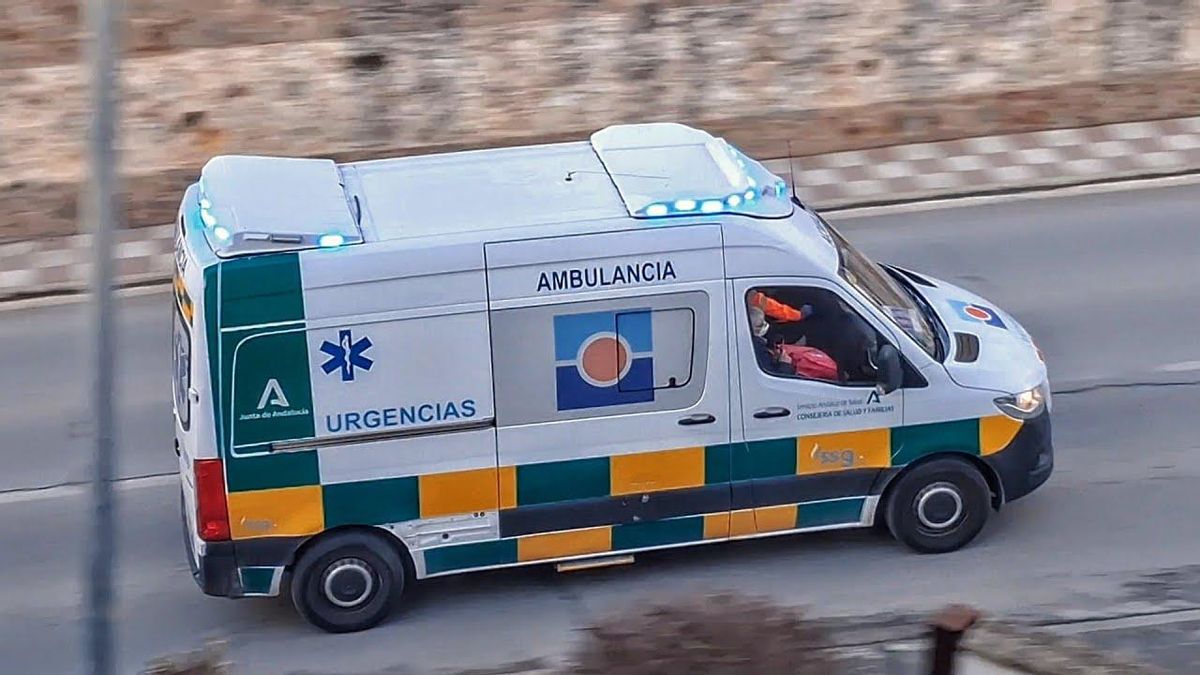 Ambulancias con un solo técnico para emergencias: el problema sanitario que se extiende en Andalucía