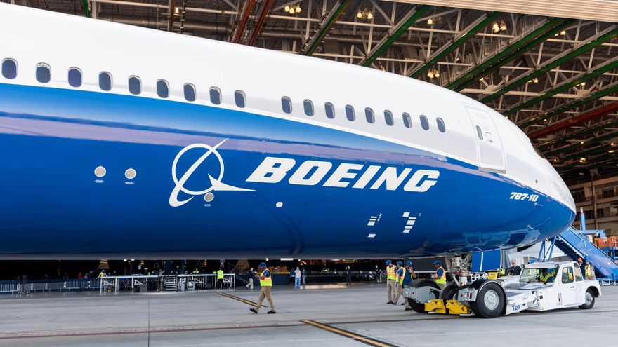 Otro mazazo para Boeing: China rechaza sus aviones por los aranceles y Ryanair duda de las fechas de entrega