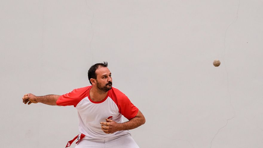 La pelota vuelve a golpear el frontón Beti Jai: imágenes de su reconversión en museo