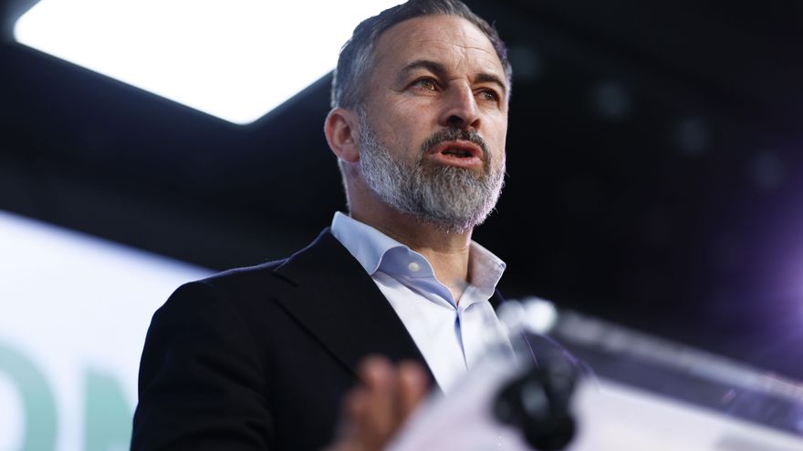 Abascal exige al PP formar coaliciones con Vox en Castilla y León, Extremadura y Aragón: "Vamos a gobernar en las tres"