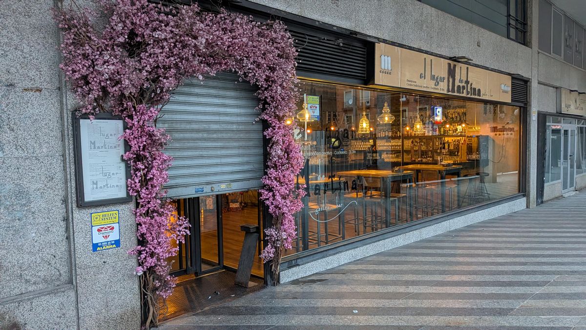 Los restaurantes okupas de los edificios municipales de Luna reabren mientras el Ayuntamiento intenta desahuciarlos
