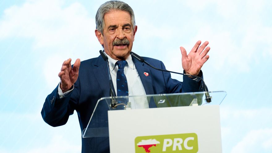 Revilla "tutelará con imparcialidad" su sucesión en el PRC: "Todos son amigos, les tengo extraordinaria estima y están cualificados"