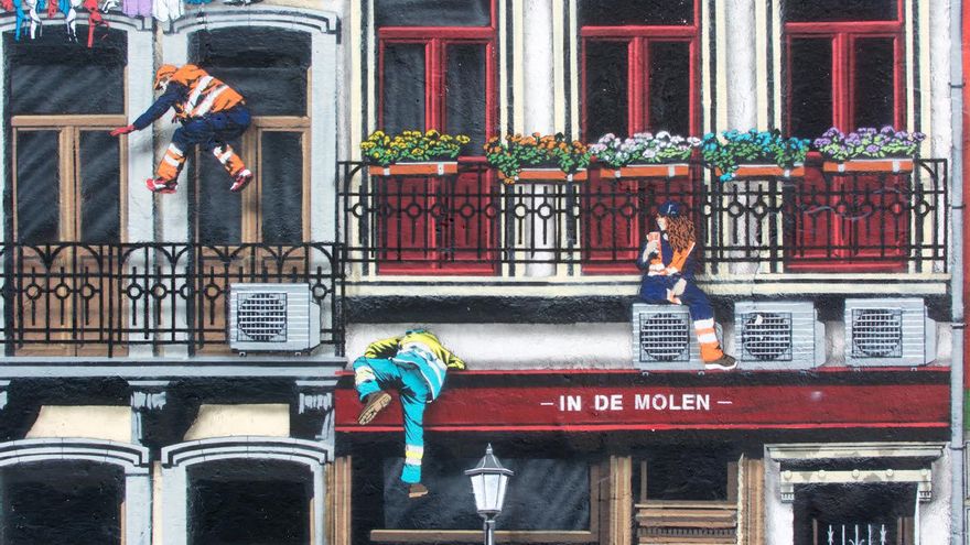 El último mural de arte urbano en llegar a Madrid es un regalo de Bruselas y un homenaje a los operarios