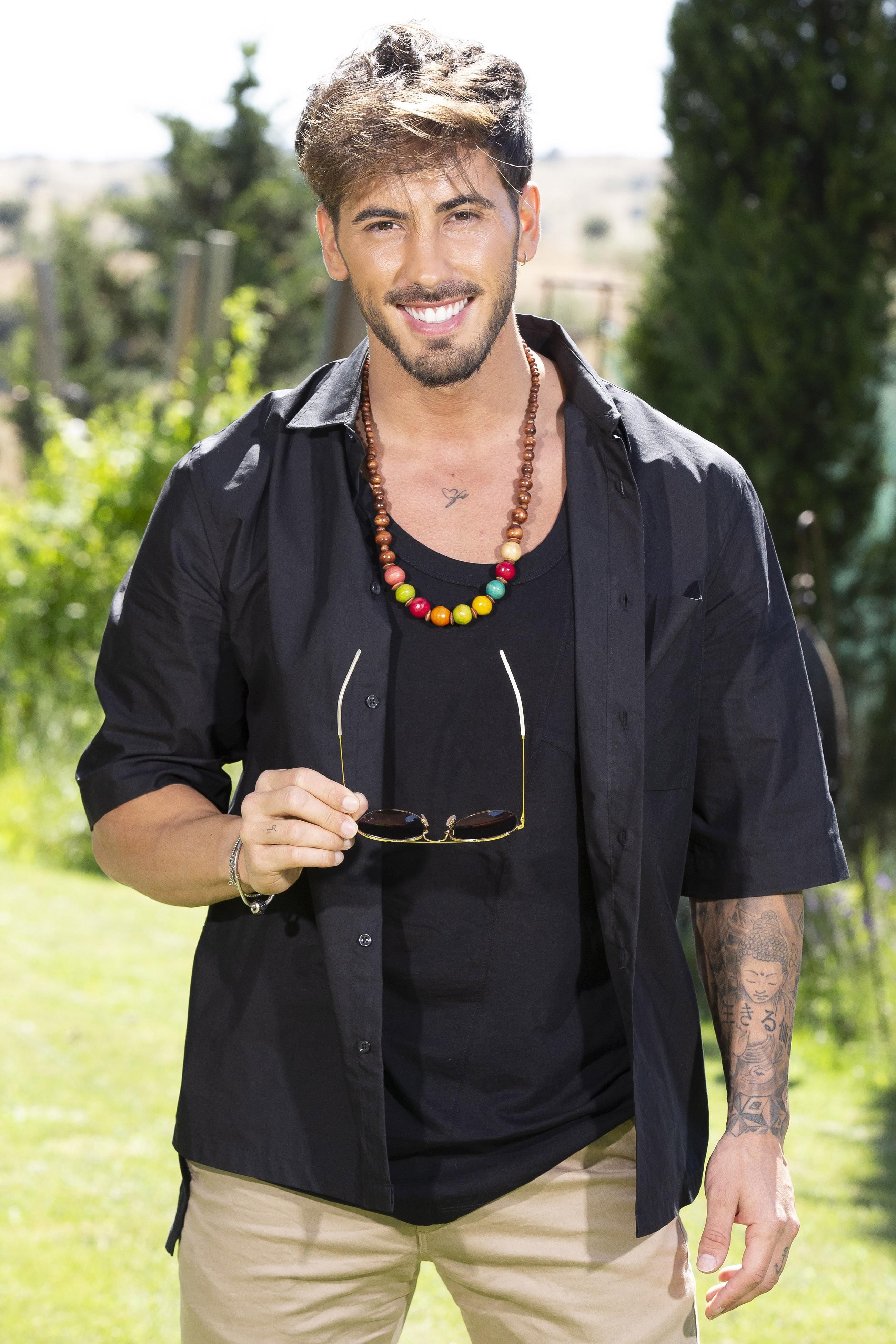 'La casa fuerte': fotos oficiales de sus 14 participantes famosos