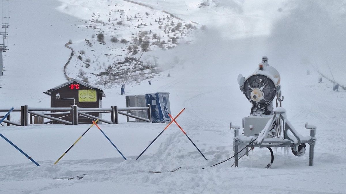 Las nevadas permiten la apertura de las estaciones de esquí de la provincia de León para la Navidad