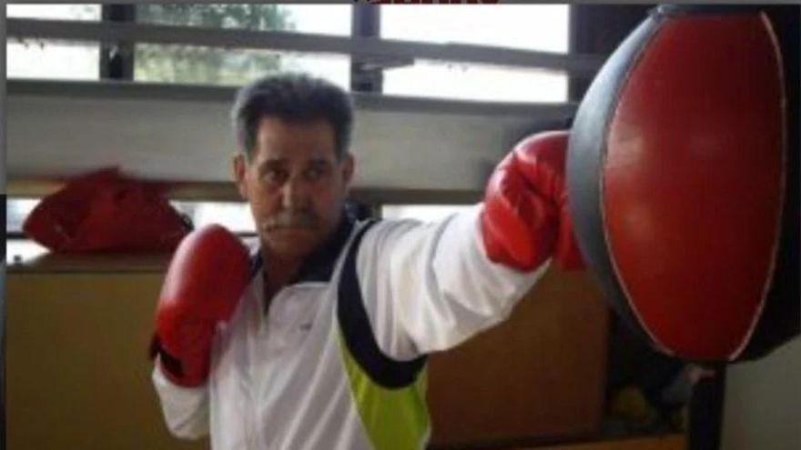Muere 'Gitano' Jiménez, el asturiano que consiguió el título de campeón de boxeo más joven de Europa de peso pluma