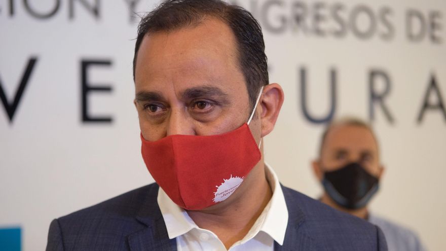 El líder del PSOE en Fuerteventura, imputado por corrupción en sus causas: “La judicatura está podrida”