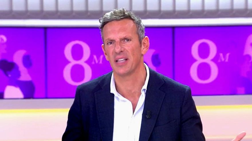 Joaquín Prat se disculpa por la falta de mujeres en 'Ya es mediodía' el 8M