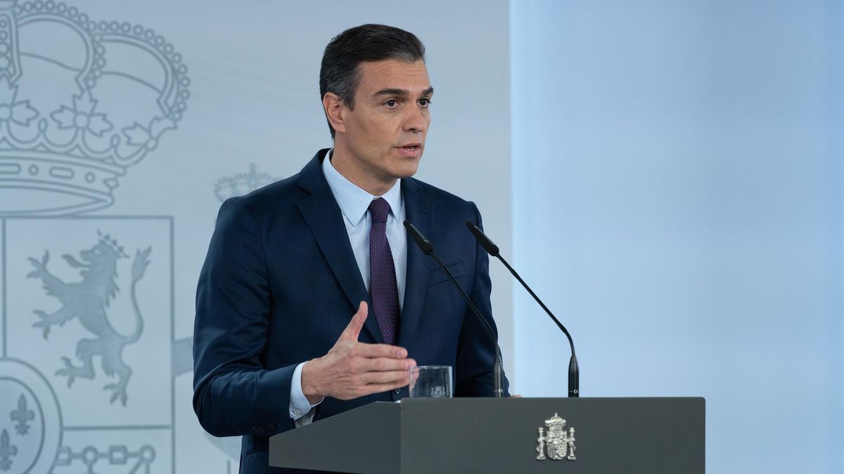 Pedro Sánchez, presidente del Gobierno de España, este domingo, durante una declaración institucional para valorar los acuerdos alcanzados en el seno del Consejo Interterritorial de Salud y la evolución de la pandemia en España.