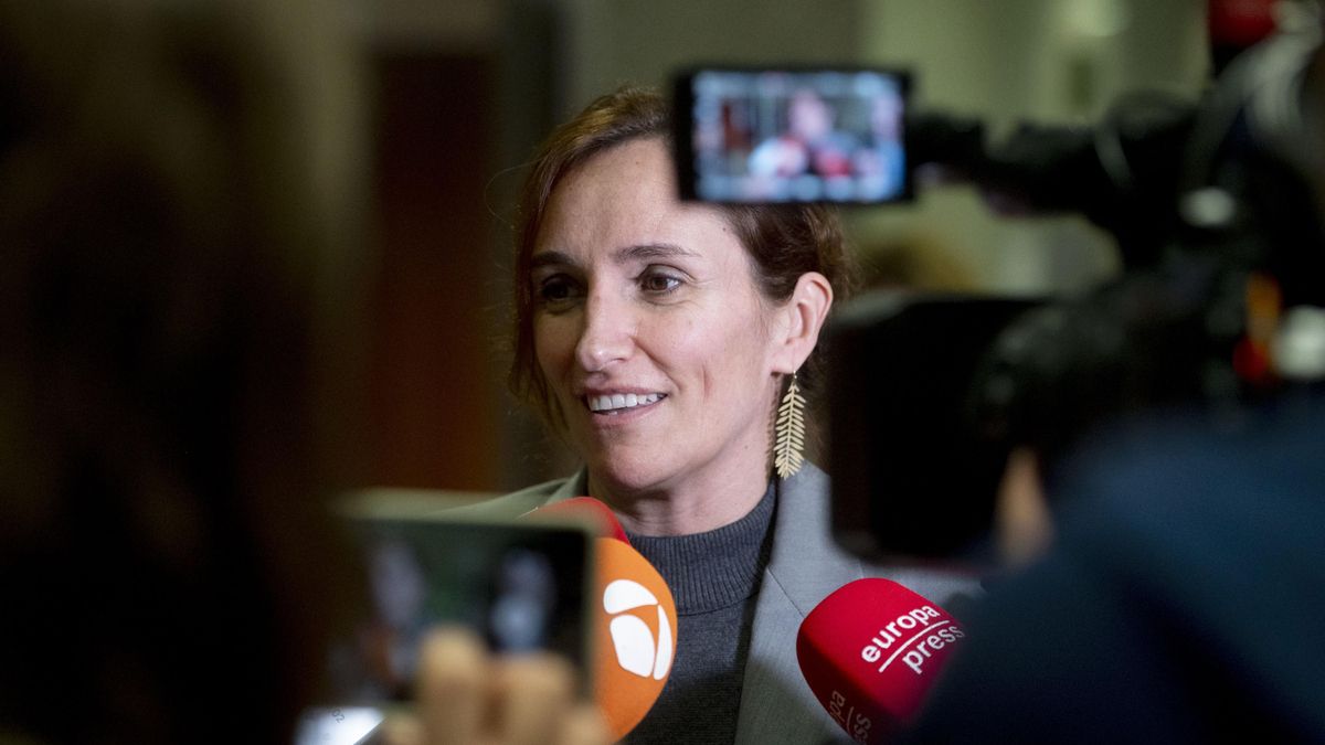 Archivo - La ministra de Sanidad, Mónica García.