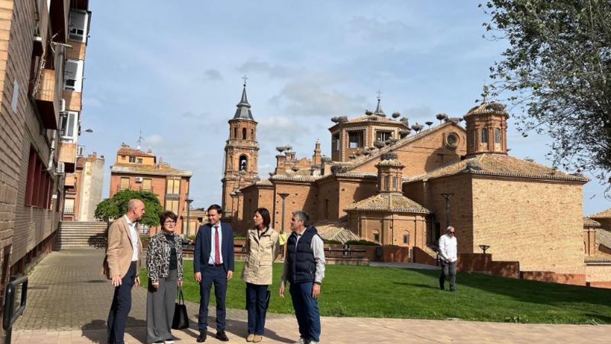 El mirador de las cigüeñas y la plaza de toros de Alfaro ya son más accesibles