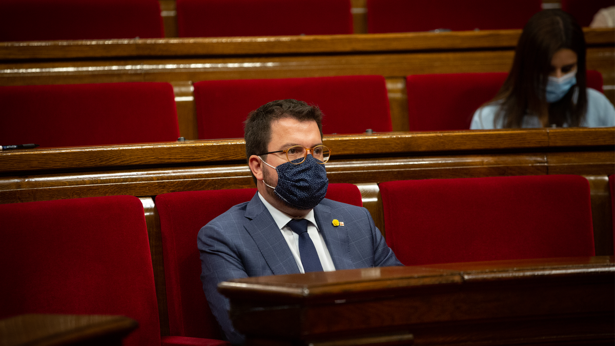 El vicepresidente de la Generalitat, Pere Aragonès, durante el Debate de Política General (DPG) en el Parlament, en Barcelona, Catalunya (España), a 16 de septiembre de 2020. Durante el plenario, Torra explica la senda que quiere transitar su Ejecutivo en
