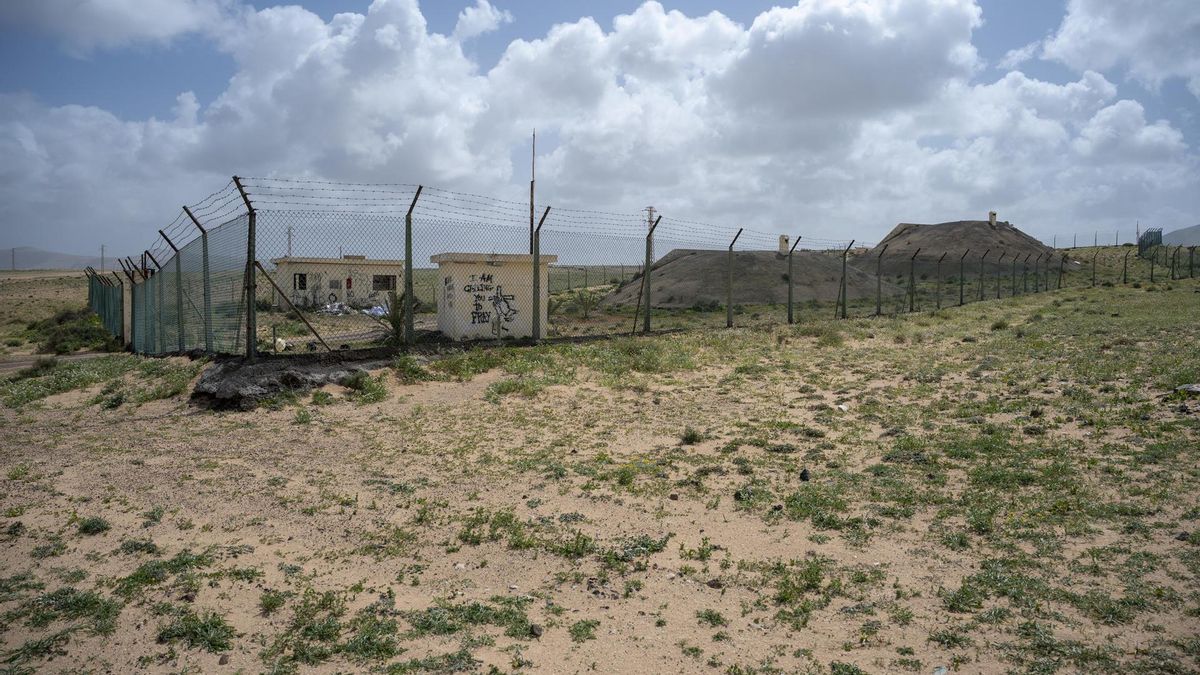 Antiguo polvorín militar en la zona conocida como Calicanto, en El Jable entre Soo y Muñique, hoy abandonado.