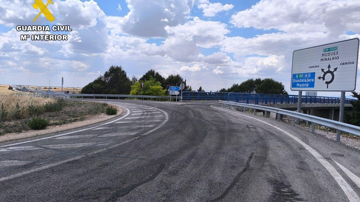 Investigan a una conductora por circular 13 kilómetros en sentido contrario por la A-2