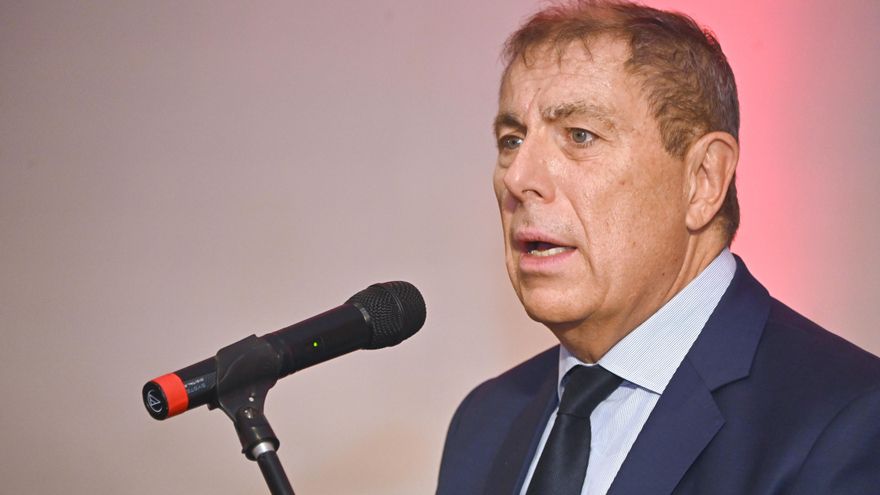 Ministro uruguayo vuelve de Europa con una agenda de trabajo "interesante" por delante