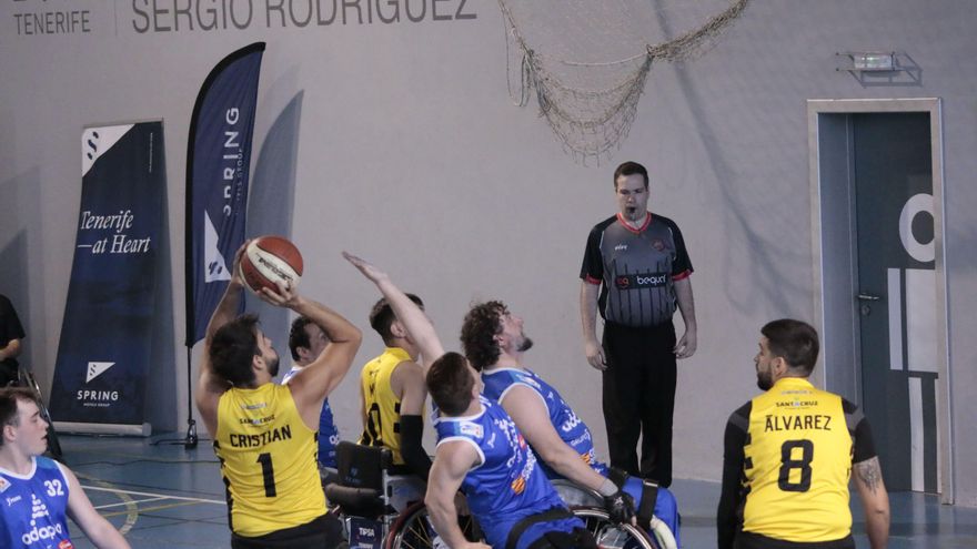 El ADEIN Tenerife despide la liga con victoria