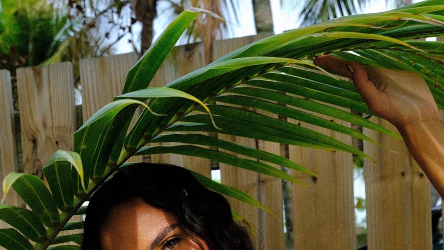 Isadora Figueroa, hija de Chayanne, vive "el sueño" de su vida al lanzar su primer álbum