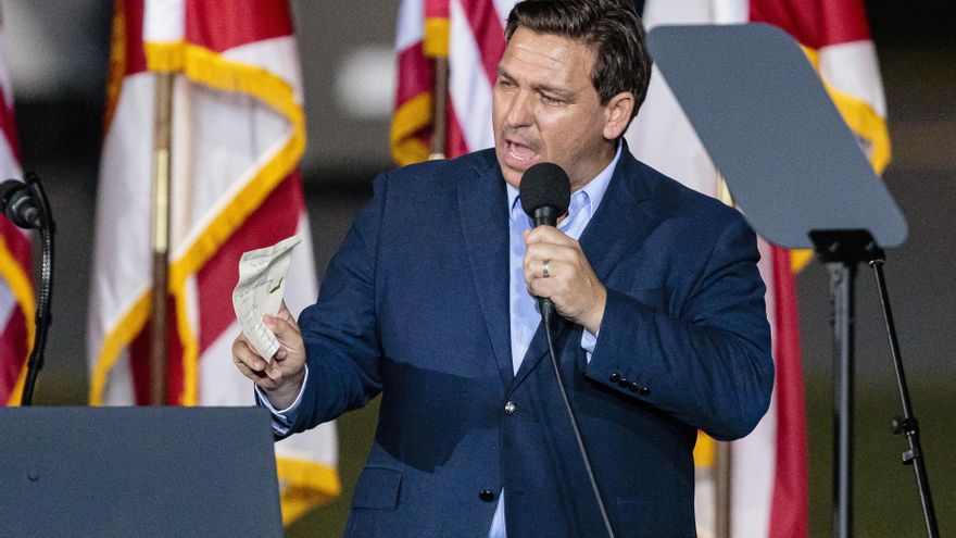 El gobernador de Florida, Ron DeSantis, en una fotografía de archivo. EFE/Dan Anderson