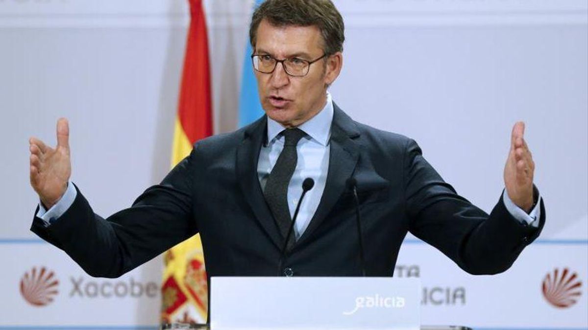 Alberto Núñez Feijóo, durante una rueda de prensa