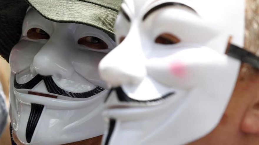Anonymous bloquea varios portales de la policía tailandesa