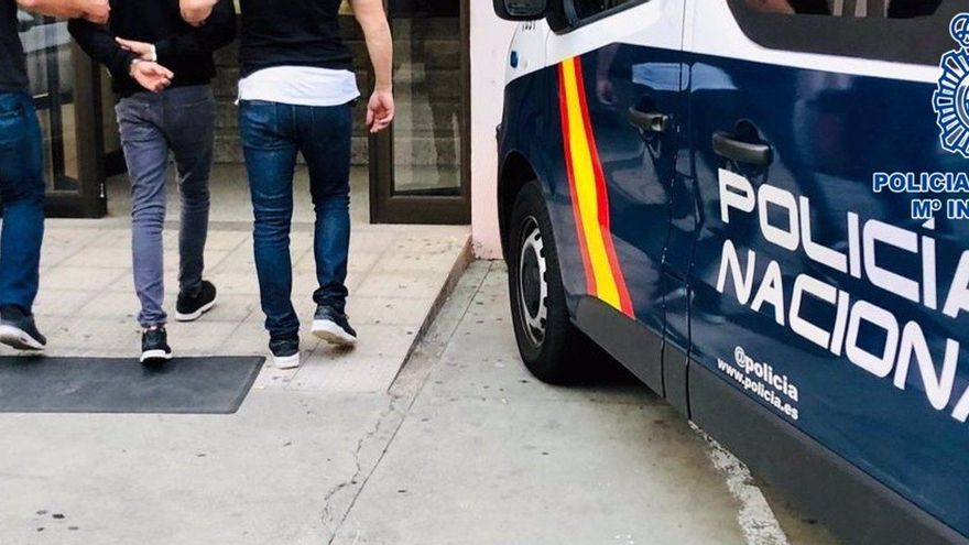 El rastro de una bicicleta infantil permite localizar al presunto ladrón de una vivienda en Santa Cruz de Tenerife