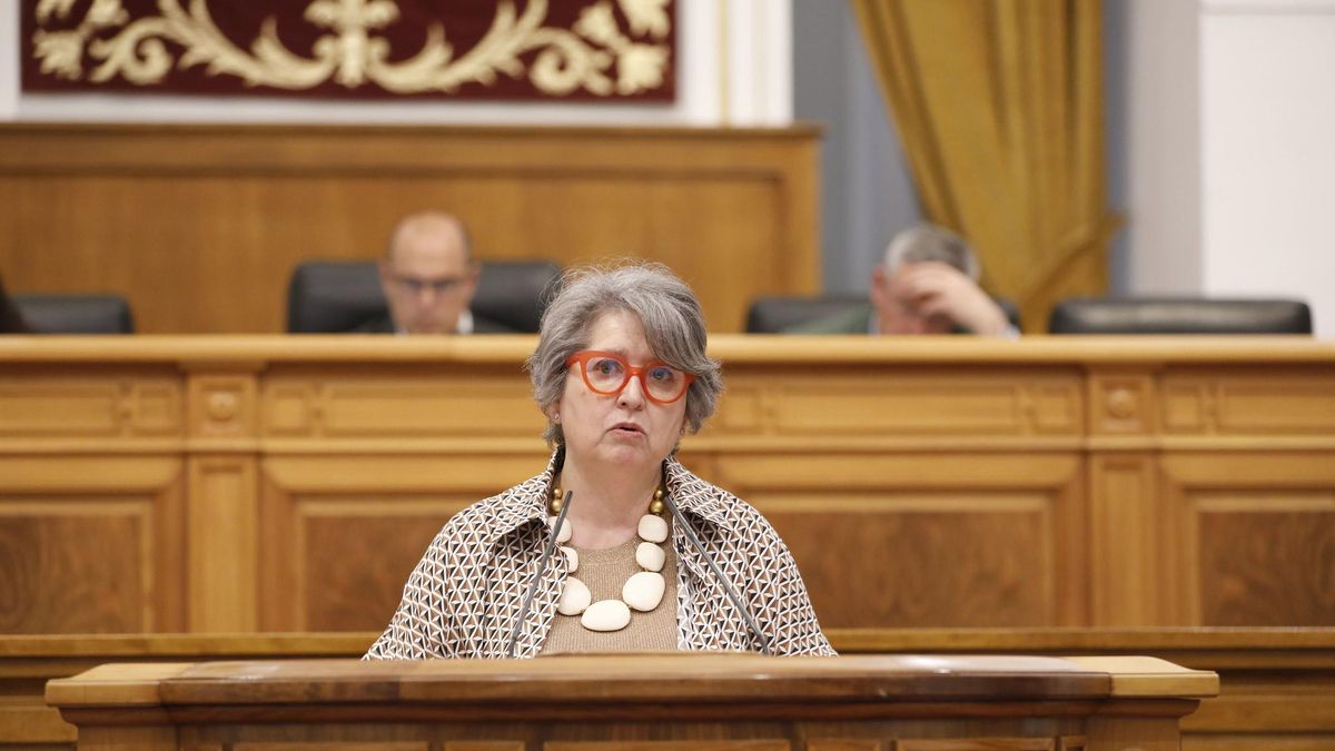 Mercedes Gómez, en las Cortes de Castilla-La Mancha, durante el debate de la resolución socialista que dará lugar al nuevo decreto sobre el biometano