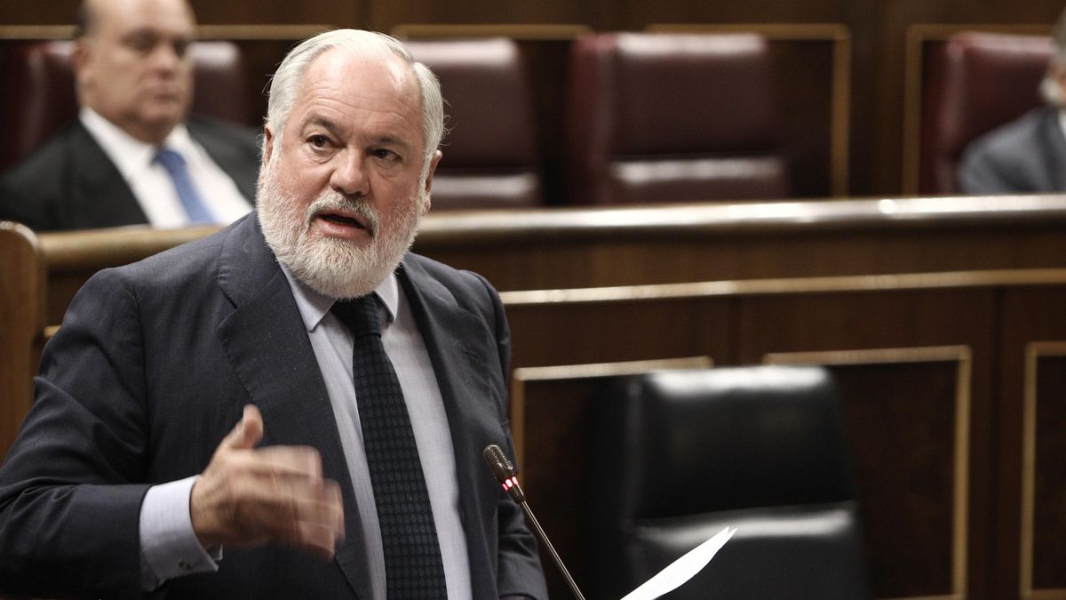 Miguel Arias Cañete, Ministro de agricultura y pesca