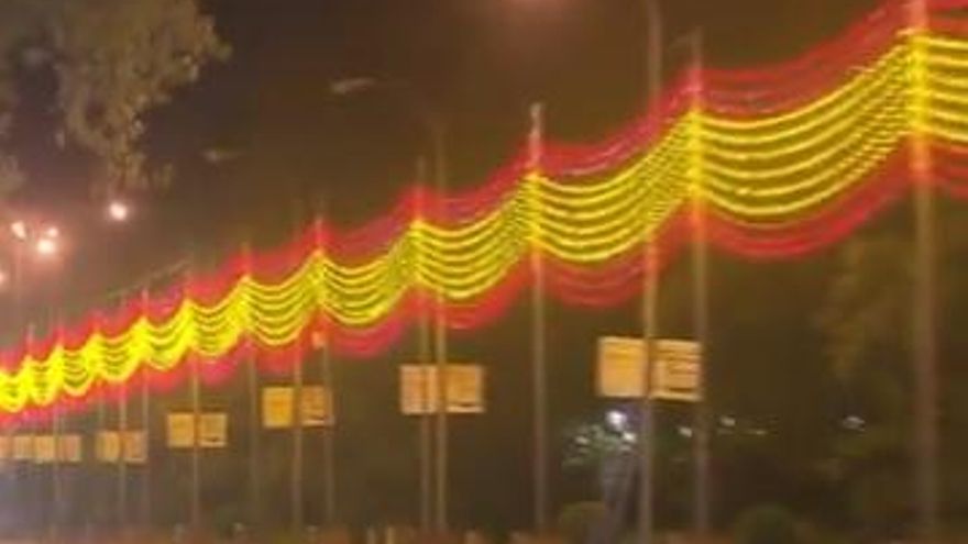 Prueba del alumbrado navideño entre Neptuno y Colón (Madrid). / Telemadrid