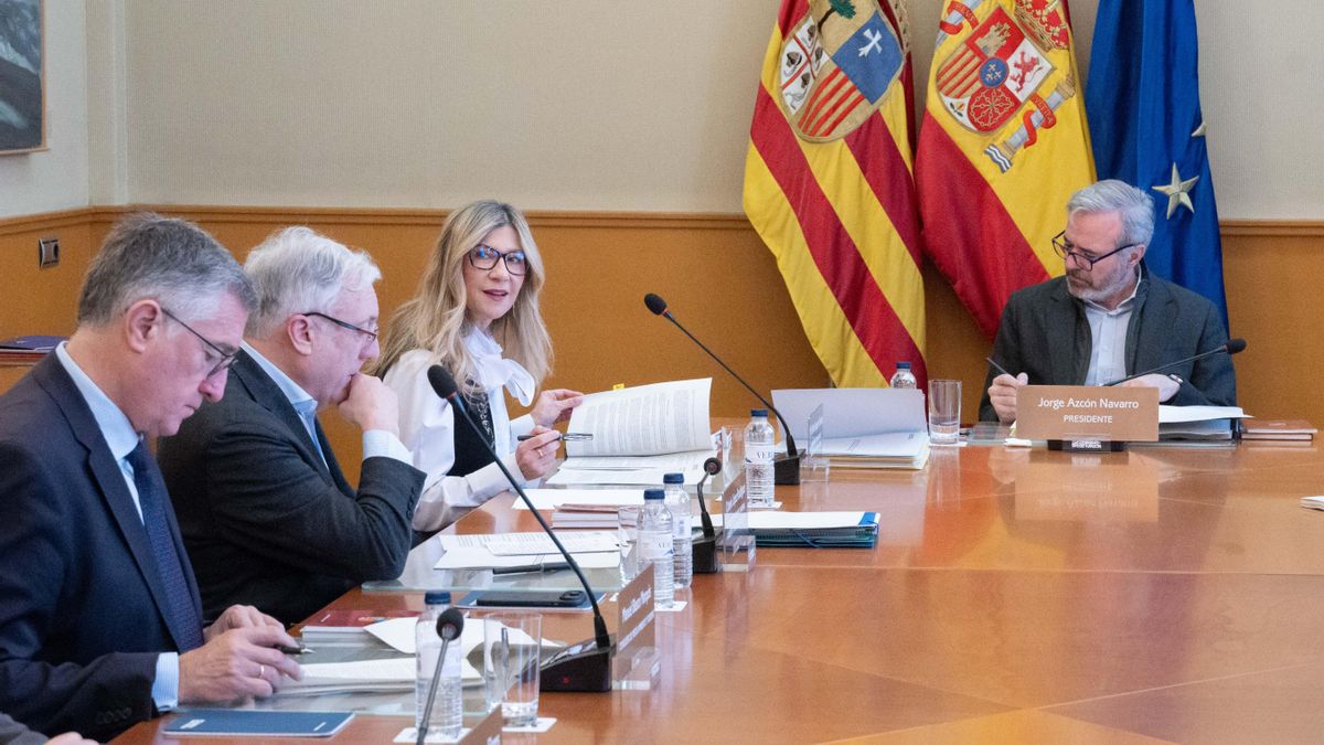 El PP aragonés vincula la Presidencia de las Cortes a un "acuerdo global" con Vox: "No segmentamos por hitos"