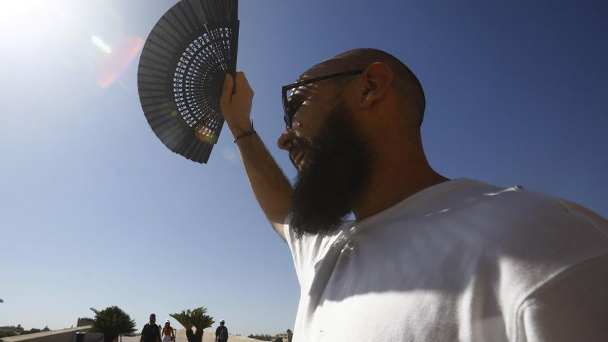 Zafarrancho de calor este miércoles en Extremadura: 44 grados en Badajoz y Mérida tras los récords de ayer y esta noche