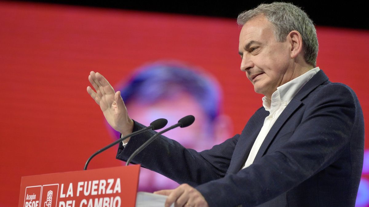 Archivo - El expresidente del Gobierno de España, José Luis Rodríguez Zapatero, interviene durante la inauguración del 18º Congreso del PSOE de Aragón, en el Auditorio de Zaragoza, a 15 de febrero de 2025, en Zaragoza, Aragón (España). Durante el Congreso