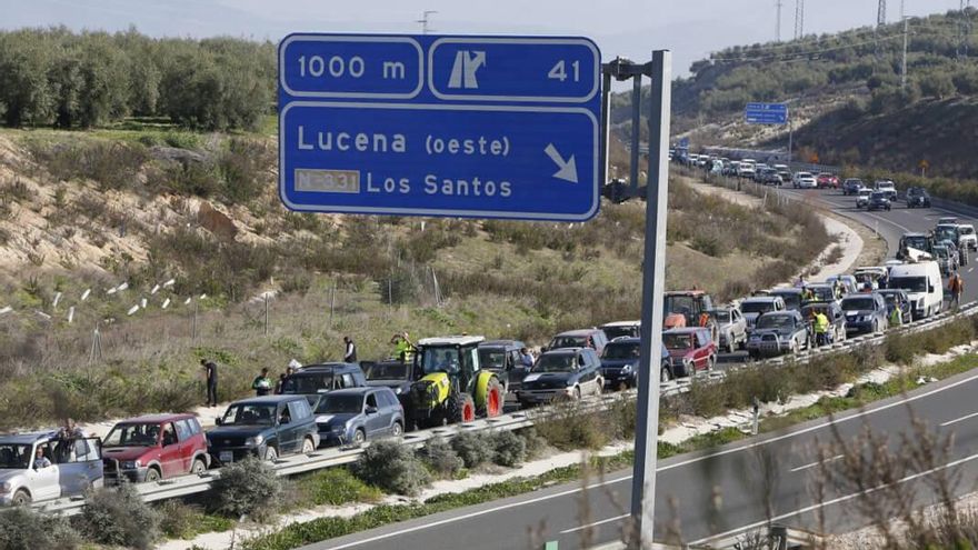 Tractorada en Lucena 